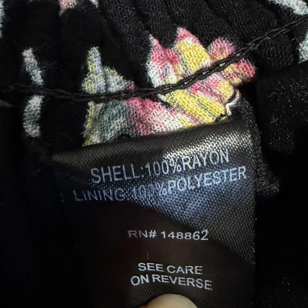 Torrid Black Floral Smocked Back Shorts Plus Size 2 Large‎ Cottagecore Summer